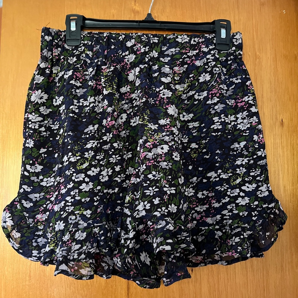 Ganni floral print ruffle short